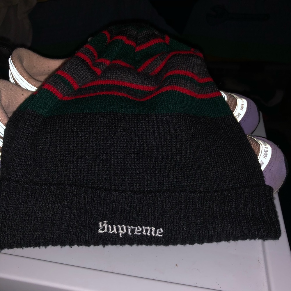 Supreme hat